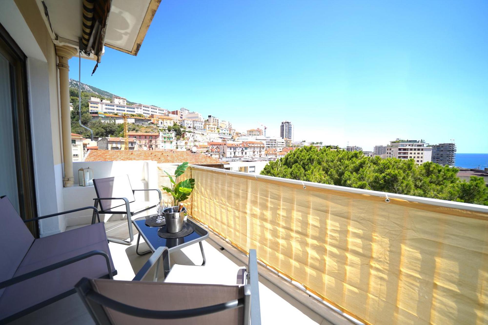 Monaco - Beautiful 6-8 People *